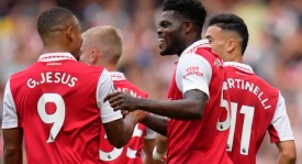 让四开始？热刺1-2遭纽卡逆转，遭遇三连败，维拉有望锁定前四