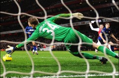 英超保级乱战！卢顿3-1大胜布莱顿，逃离降级区，埃弗顿压力巨大